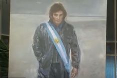 Retrato gigante de Javier Milei, por el artista cubano Richard Somonte