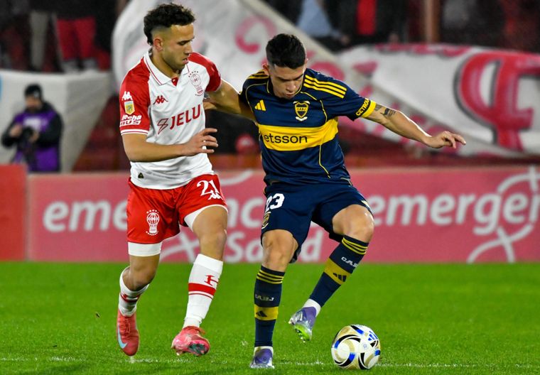 Boca recibe a Huracán por los octavos de final del Apertura.