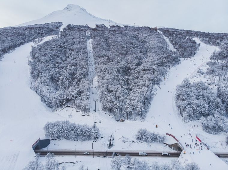 Cerro Castor, en Tierra del Fuego, es uno de los centros de ski que abrió