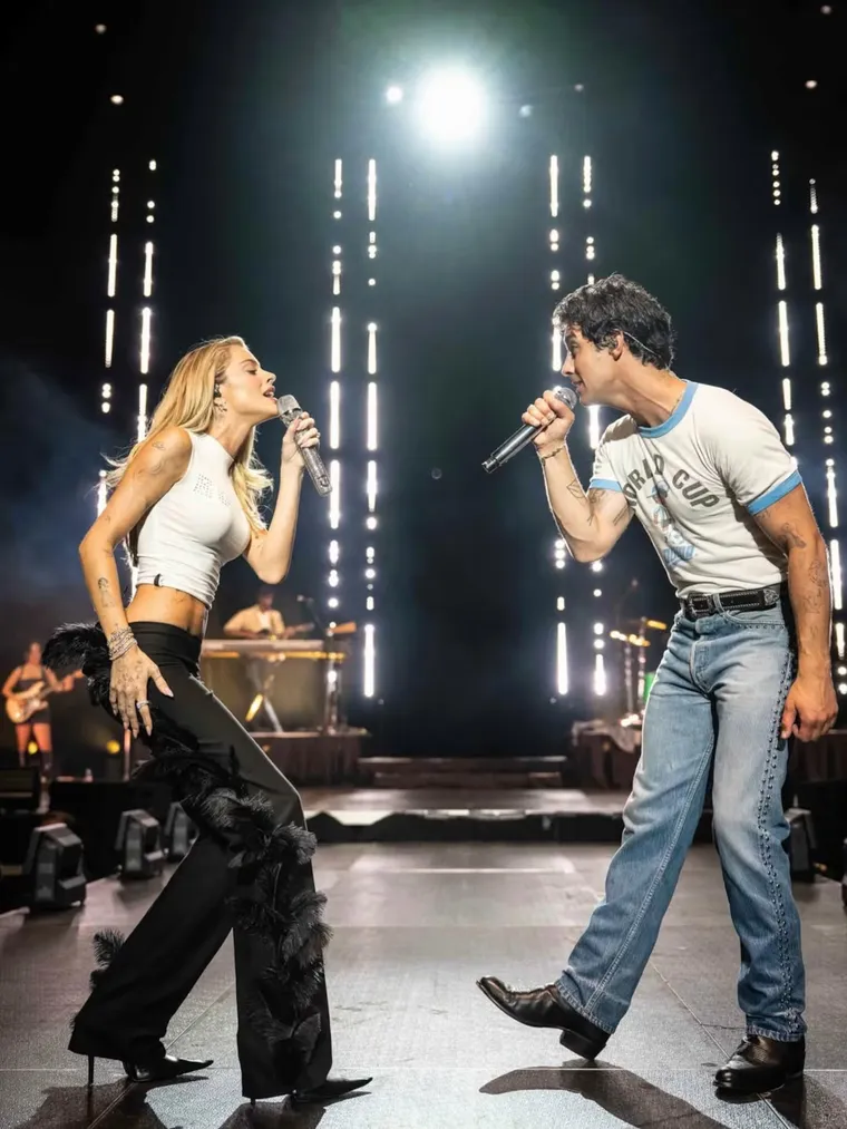 La cantante argentina cumplió el sueño de subirse al escenario con sus ídolos de la infancia. La cantante argentina cumplió el sueño de subirse al escenario con sus ídolos de la infancia.