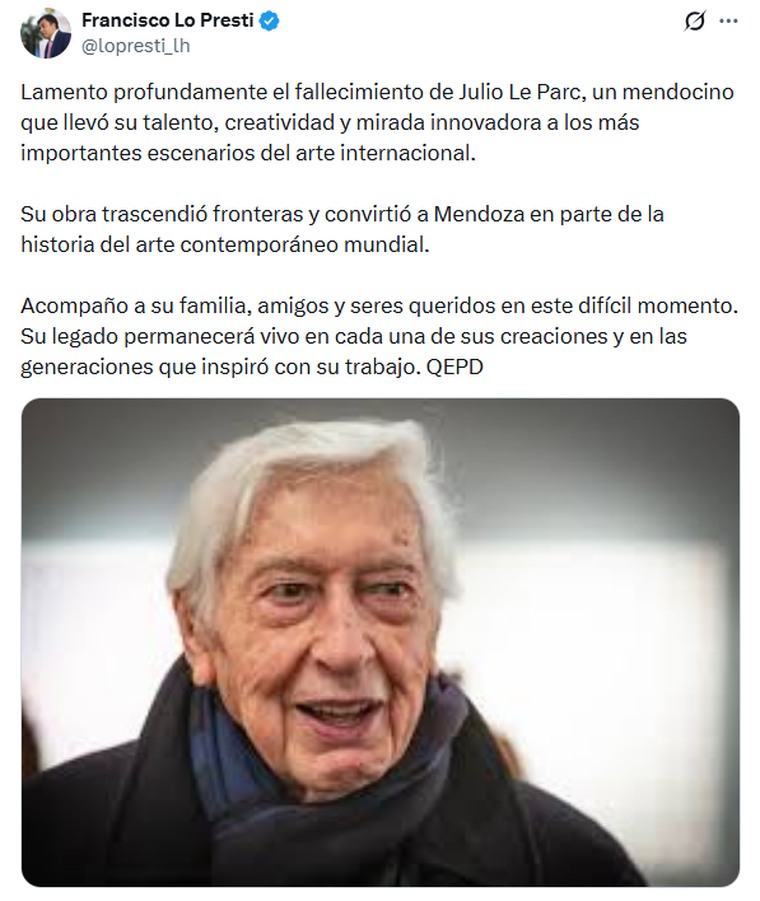 El intendente de Las Heras despidió a Julio Le Parc. El intendente de Las Heras despidió a Julio Le Parc.