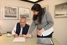 El gobernador Alfredo Cornejo