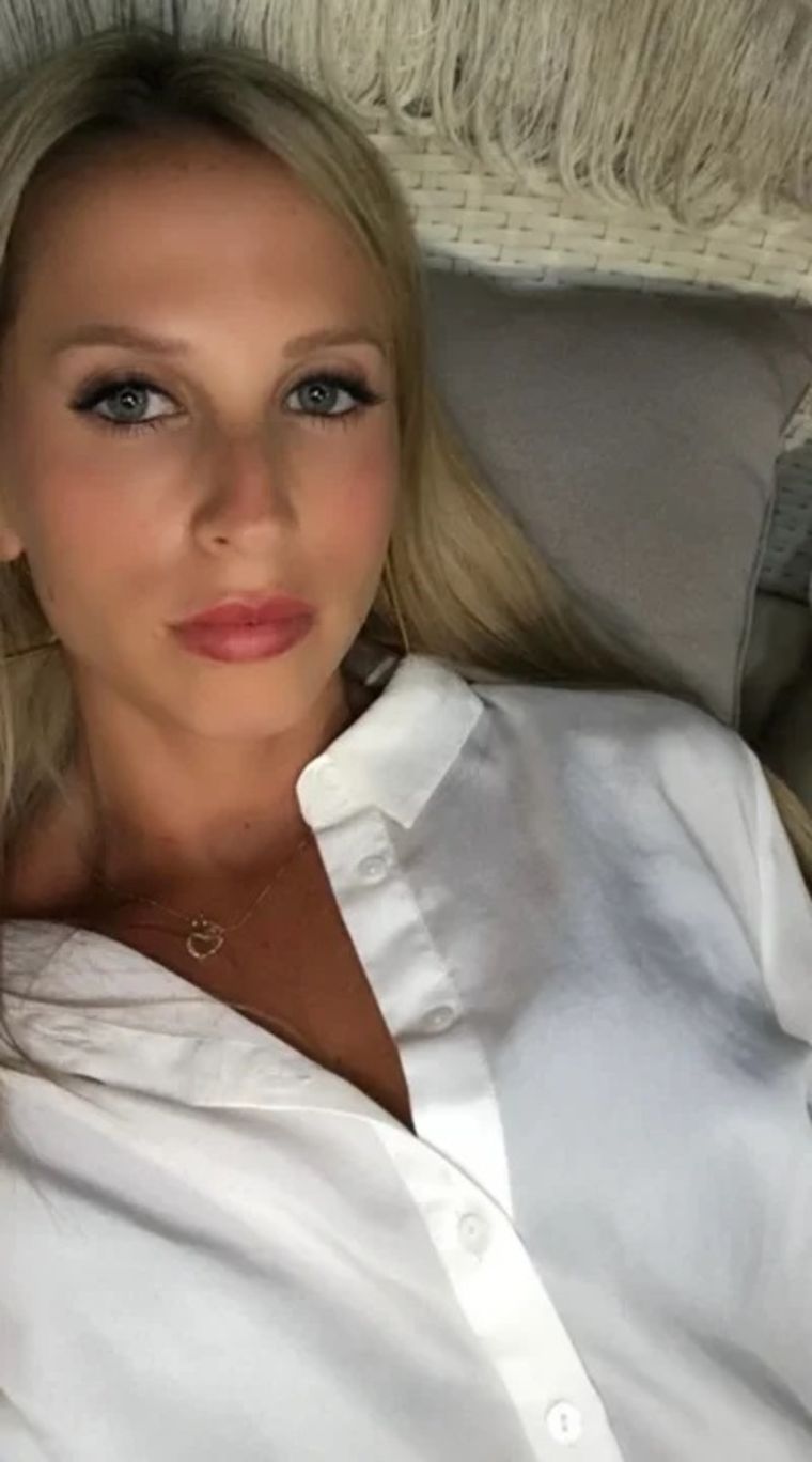 Clare, la empresaria que contactó el estafador