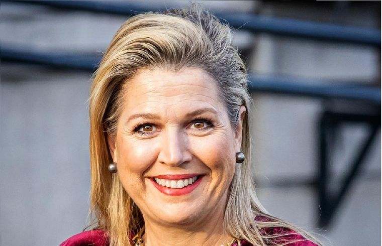 Máxima de los Países Bajos elige el burdeos como su color fetiche. Foto: Instagram