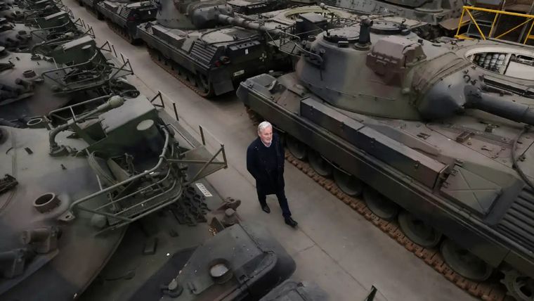 Compró cada tanque por 15.000 euros y quiere venderlos por medio millón Foto: El Español