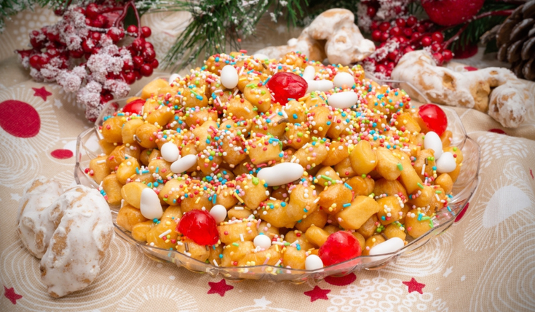 Prepara struffoli: la tradición italiana en tu mesa Foto: Shutterstock