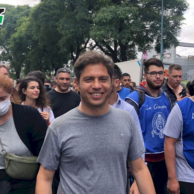 Sin tapabocas el gobernador. Foto: Archivo