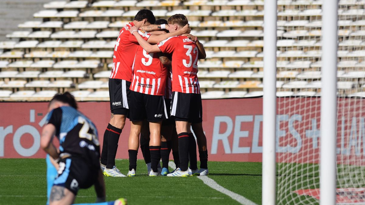 Estudiantes de La Plata goleó 3-0 al Central de Di María y se metió en los octavos de la Copa Argentina
