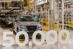 nissan argentina festejo las 50.000 frontier nacionales