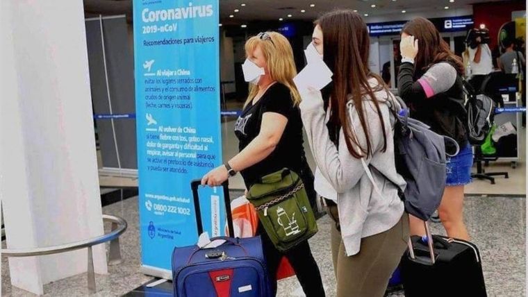 Un grupo de argentinos quedó exceptuado de realizar cuarentena a su vuelta al país