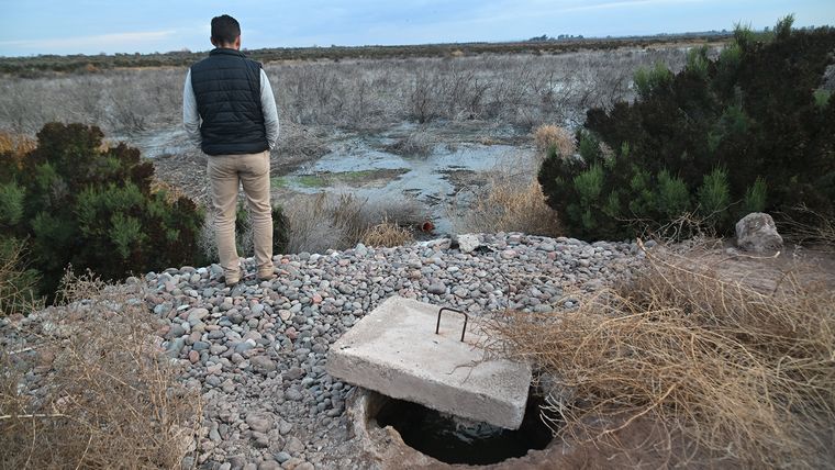 Irrigación puso la lupa en otro vuelco cloacal de Aysam. Irrigación puso la lupa en otro vuelco cloacal de Aysam.