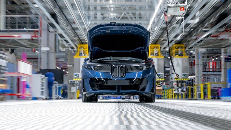 BMW inicia la producción del nuevo iX3