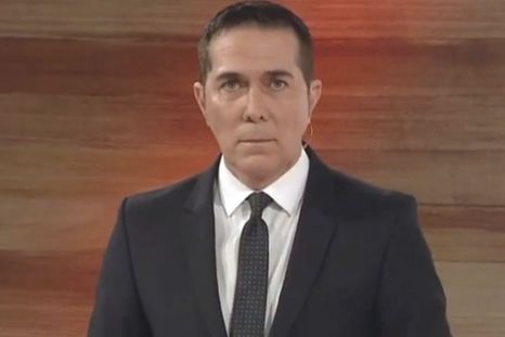 El comunicador y una cara lejos de la formalidad. El comunicador y una cara lejos de la formalidad.
