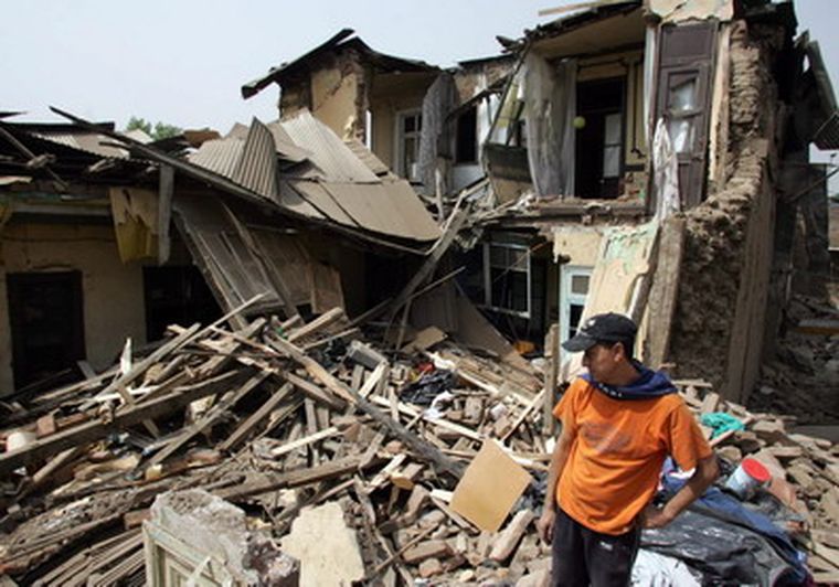 Siguen los coletazos del bestial terremoto chileno. Foto: EFE