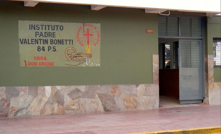 Escuela Valentín Bonetti.