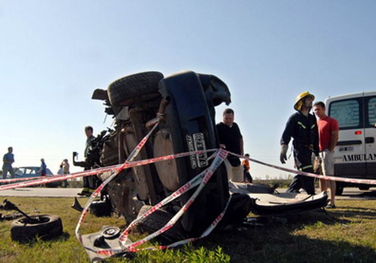 Tratan de evitar más accidentes en las rutas. Foto: Télam