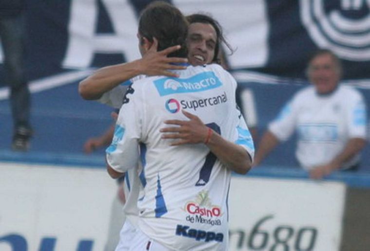 La Lepra cortó la racha negativa. Foto: NA