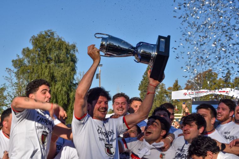 Marista se consagró campeón del Torneo del Interior. Marista se consagró campeón del Torneo del Interior.
