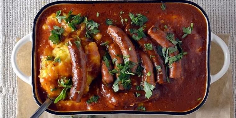 Polenta con salchicha parrillera Foto: cookpad