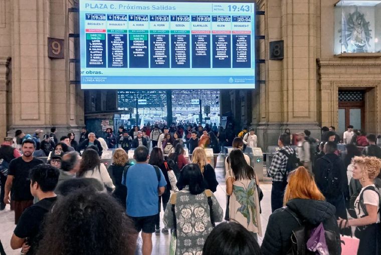 Hay demoras y viajes cancelado Foto: NA