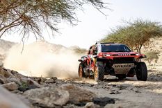 La Etapa 2 reordenó la clasificación y dejó a Toyota como el equipo más sólido del día. La Etapa 2 reordenó la clasificación y dejó a Toyota como el equipo más sólido del día.