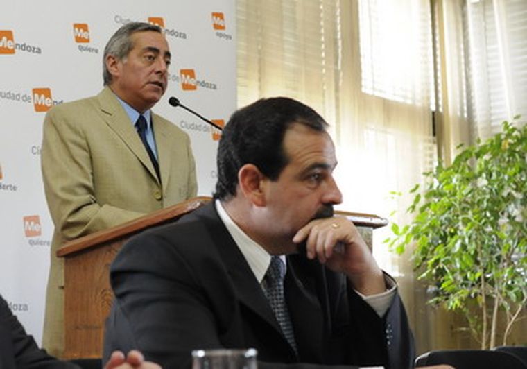 Fayad dijo que han secuestrado 2.500 motos en 2008. Foto: Gentileza