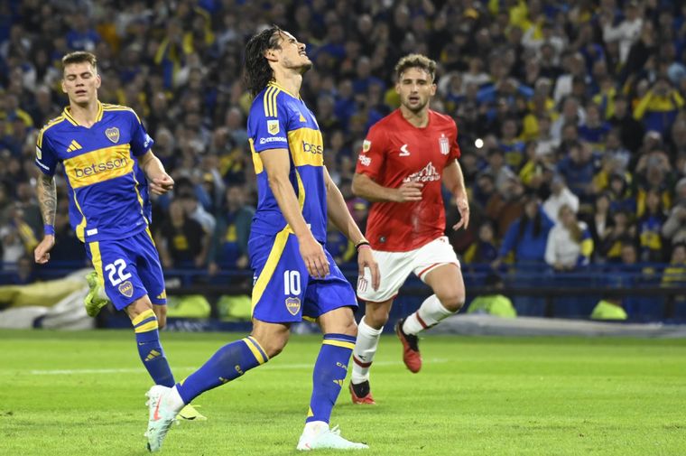 Mala noticia para Gago: Cavani se desgarró y se perderá el Superclásico ante River?. Foto: Fotobaires