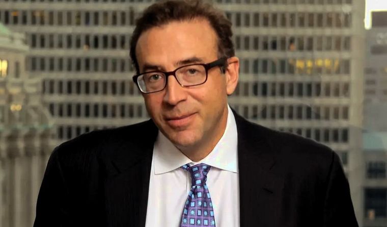 El estratega Michael Cembalest no ve con optimismo el proceso de la dolarización. Foto: JPMorgan.