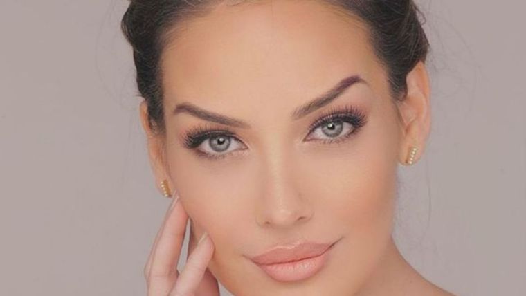 Mercedes Villador enamoró con un deslumbrante bikini negro.