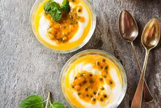 Mousse de maracuyá Una receta simple y deliciosa para hacer en minutos. Foto: Shutterstock