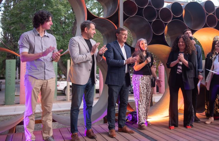 Este martes se inauguró la Plaza del Vino, punto estratégico para el enoturismo de Mendoza Foto: Prensa Gobierno de Mendoza