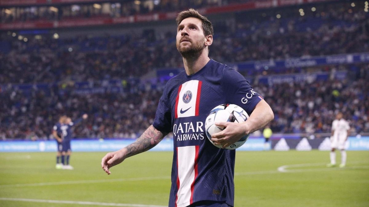 PSG saluda a Messi con un guiño desafiante