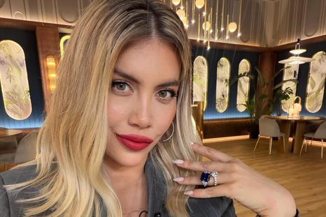 Mirá el look de Wanda en Shanghái. Mirá el look de Wanda en Shanghái.