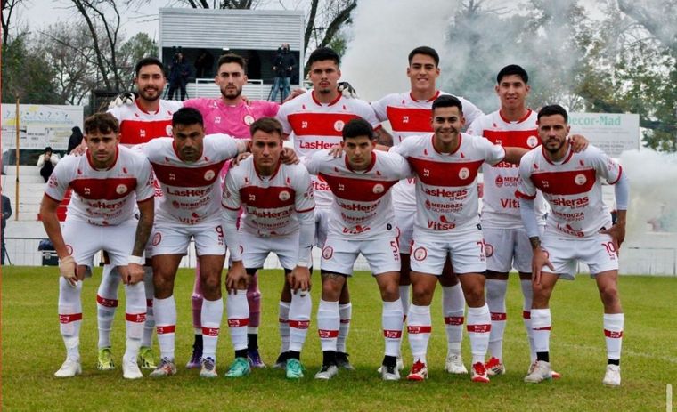 Huracán Las Heras perdió 1-0 con Costa Brava y no pudo treparse a lo alto del Federal A.