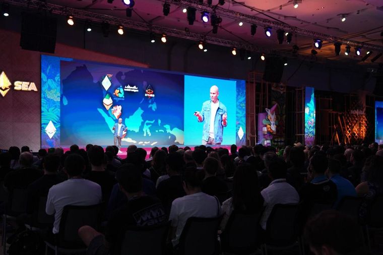 La Feria de Ethereum se llevará a cabo del 17 al 22 de noviembre en La Rural, donde la comunidad blockchain vivirá su mayor cita del año.