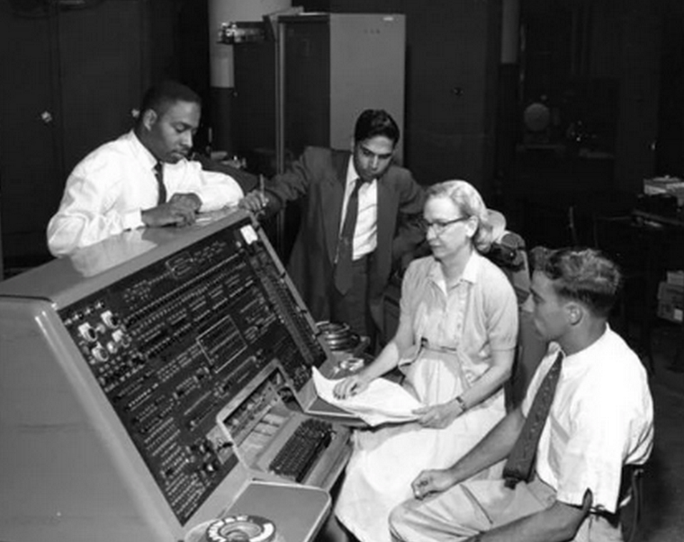 Los memes por el mal funcionamiento del voto electrónico en CABA no tardaron en inundar las redes sociales Foto: Twitter