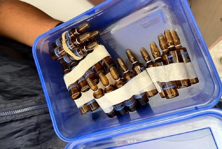 Un enfermero fue detenido por vender fentanilo junto con su hermano Foto: NA