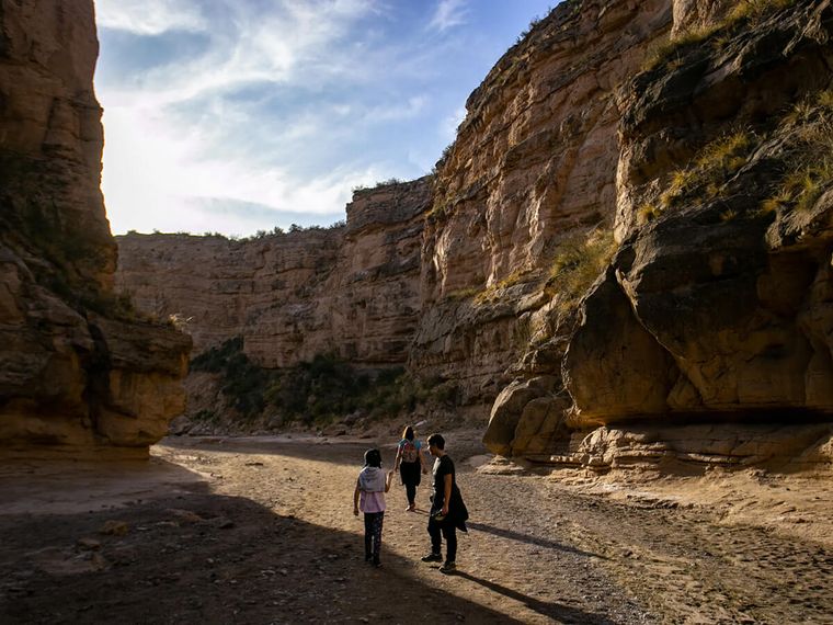 Desierto de las Huayquerías en San Carlos. Desierto de las Huayquerías en San Carlos.