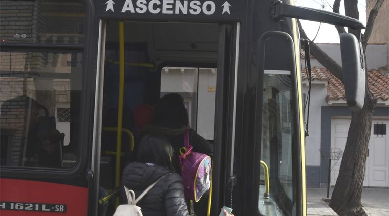 Paro de 16 líneas de colectivos en el Conurbano boanerense Foto: Rodrigo DAngelo / MDZ