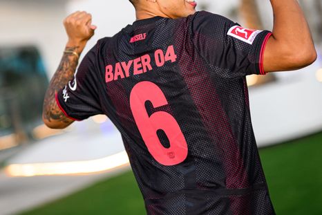 Bayer Leverkusen presentó a su nuevo refuerzo, con pasado en Boca.
