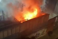 Apagón masivo en la Ciudad: se incendió una subestación de Edesur y más de 70 mil usuarios quedaron sin luz Apagón masivo en la Ciudad: se incendió una subestación de Edesur y más de 70 mil usuarios quedaron sin luz
