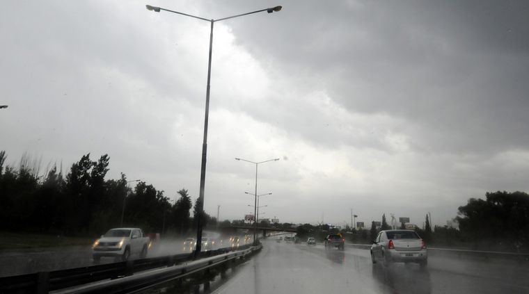 Tormentas en Mendoza. Foto: ALF PONCE MERCADO / MDZ