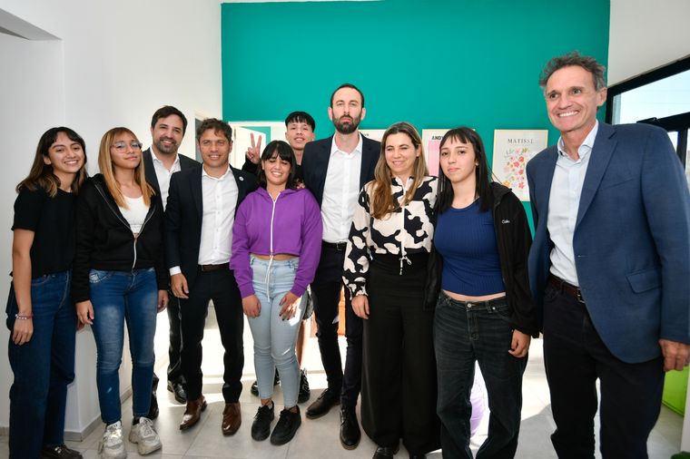 Axel Kicillof visitó dos distritos cuyos intendentes son de La Cámpora y partes fundamentales del esquema de Máximo Kirchner