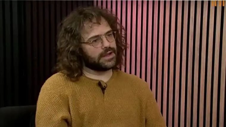 Peter Lanzani y un presente delicado. Peter Lanzani y un presente delicado.