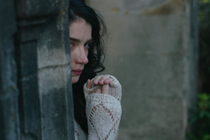 No hay héroes ni villanos claros, solo personas que luchan con sus propios demonios internos. Foto: Netflix