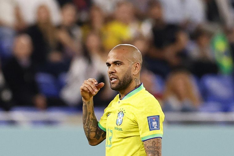 A sus 42 años, Dani Alves está muy cerca de volver al fútbol.&nbsp; Foto: EFE
