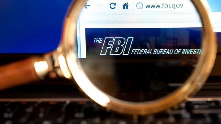 El FBI ha dado a conocer su alarma ante la decisión de Apple. Foto: IE.