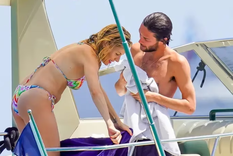 Sienna Miller se fue de vacaciones  con su nuevo novio a un sitio paradisíaco aprovechando el verano septentrional. Foto: Eliot Press // The Grosby Group