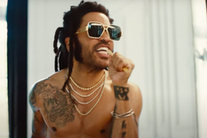 Lenny Kravitz volvió con un desnudo que se hizo viral en redes. Foto: Captura de video