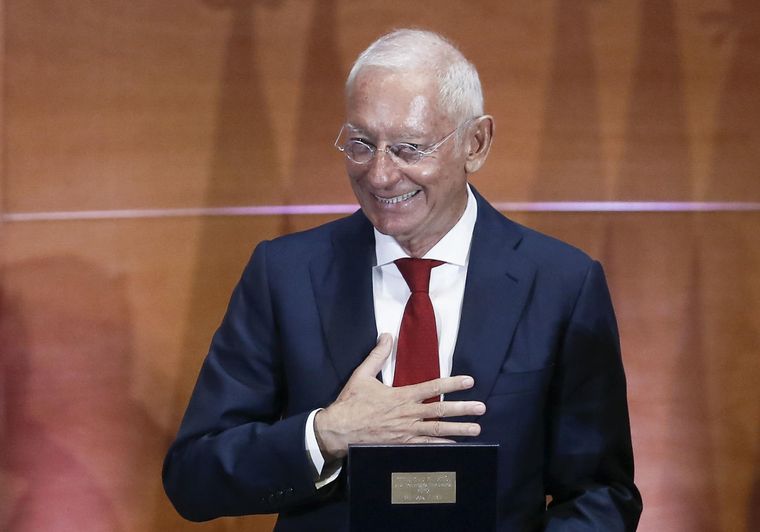 Isak Andic, el hombre más rico de Cataluña. Foto: EFE